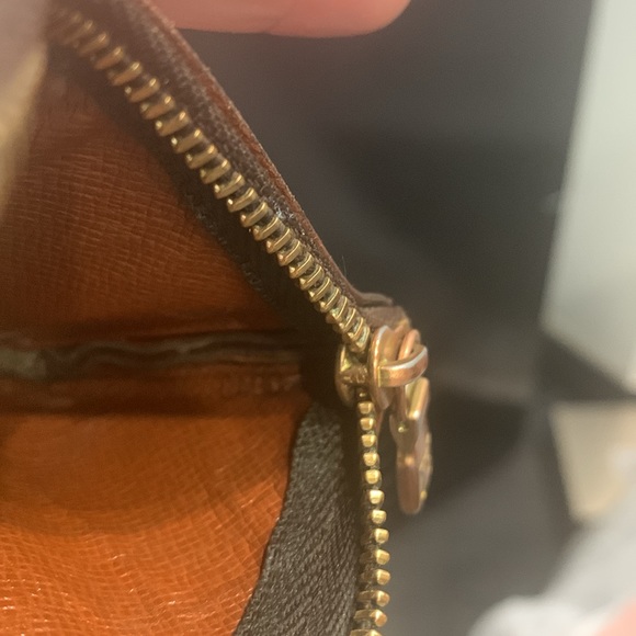 Louis Vuitton key and card holder - Picture 5 of 6